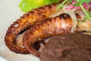 pulpito con frijoles